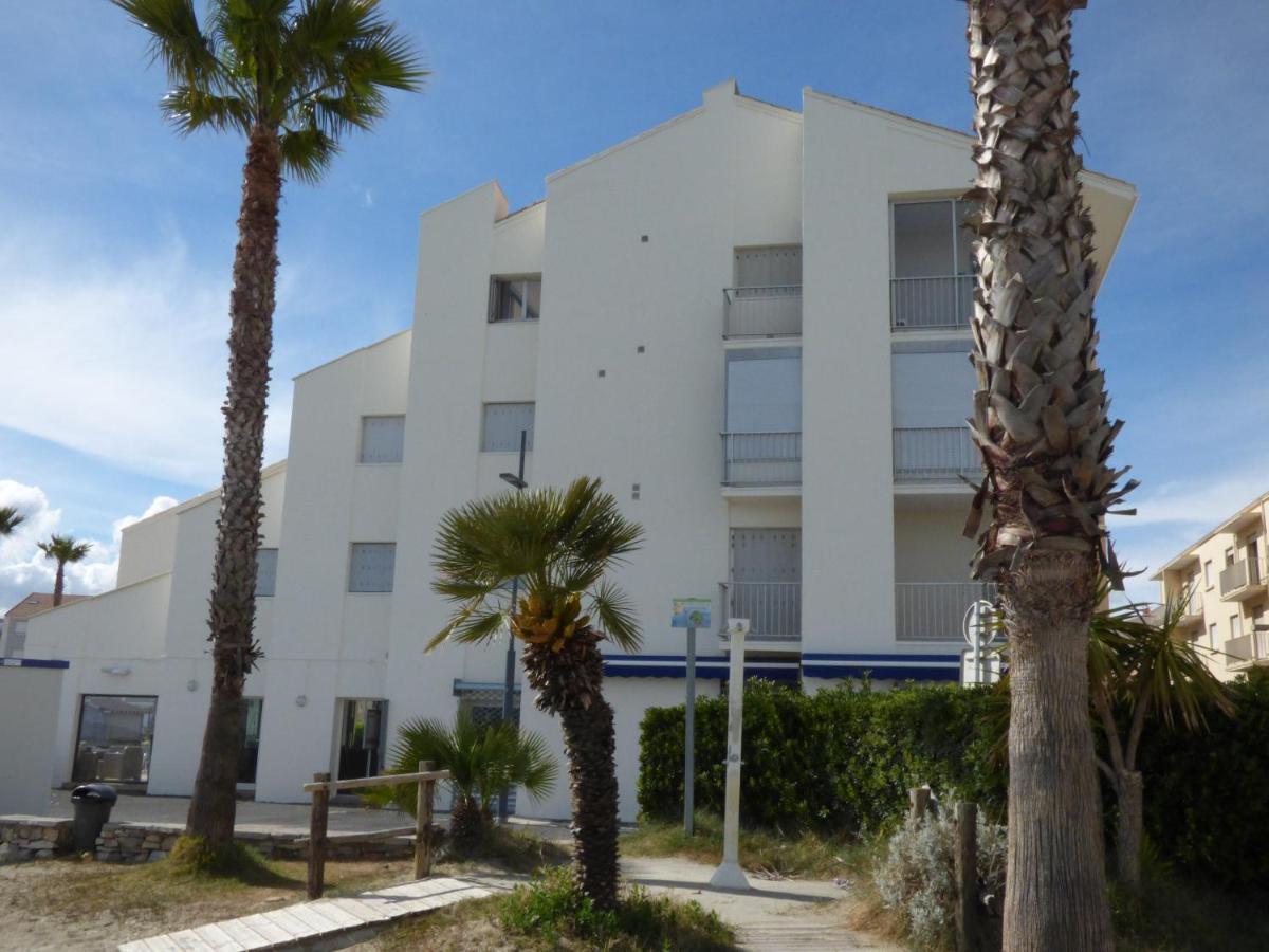 Le Sud Sur Plage Мезе Экстерьер фото